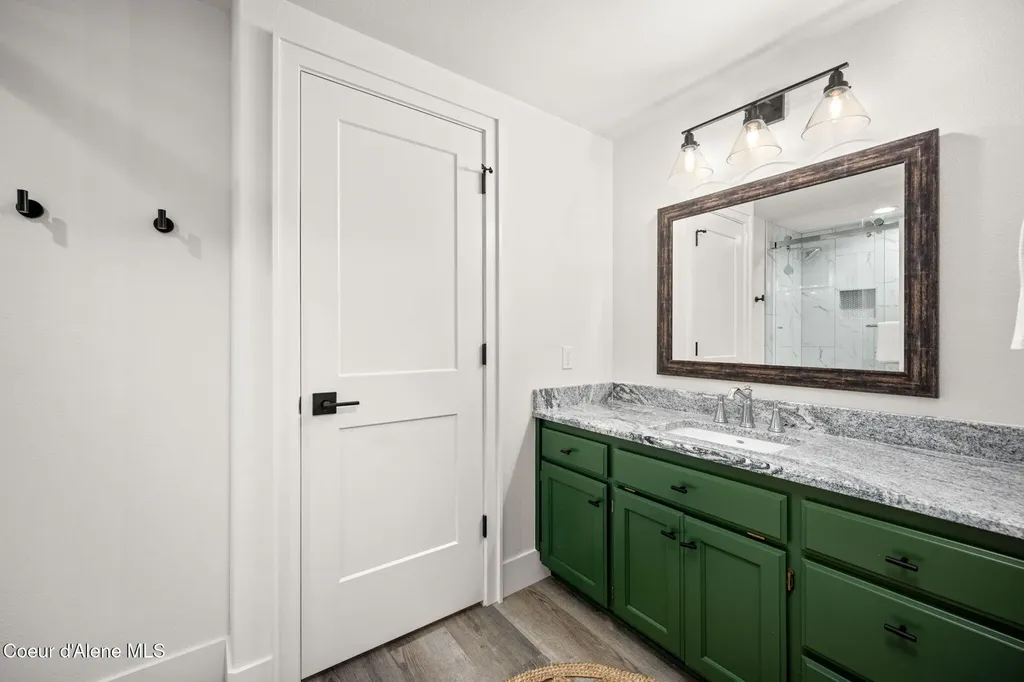 1175 S Reynolds Road Coeur D'alene ID 83814