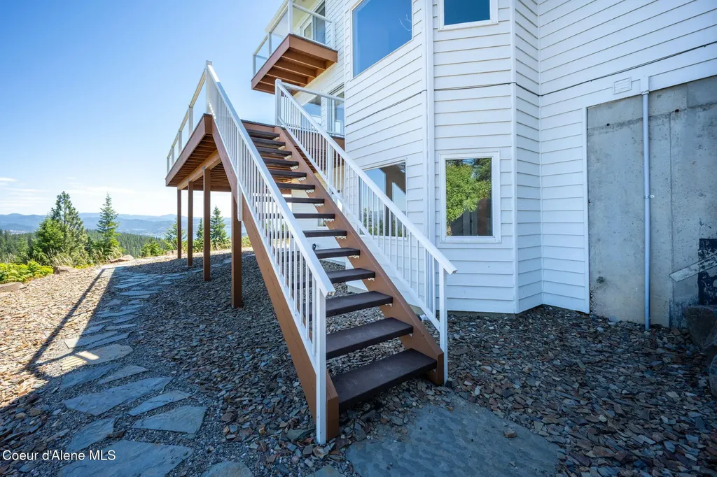 1175 S Reynolds Road Coeur D'alene ID 83814