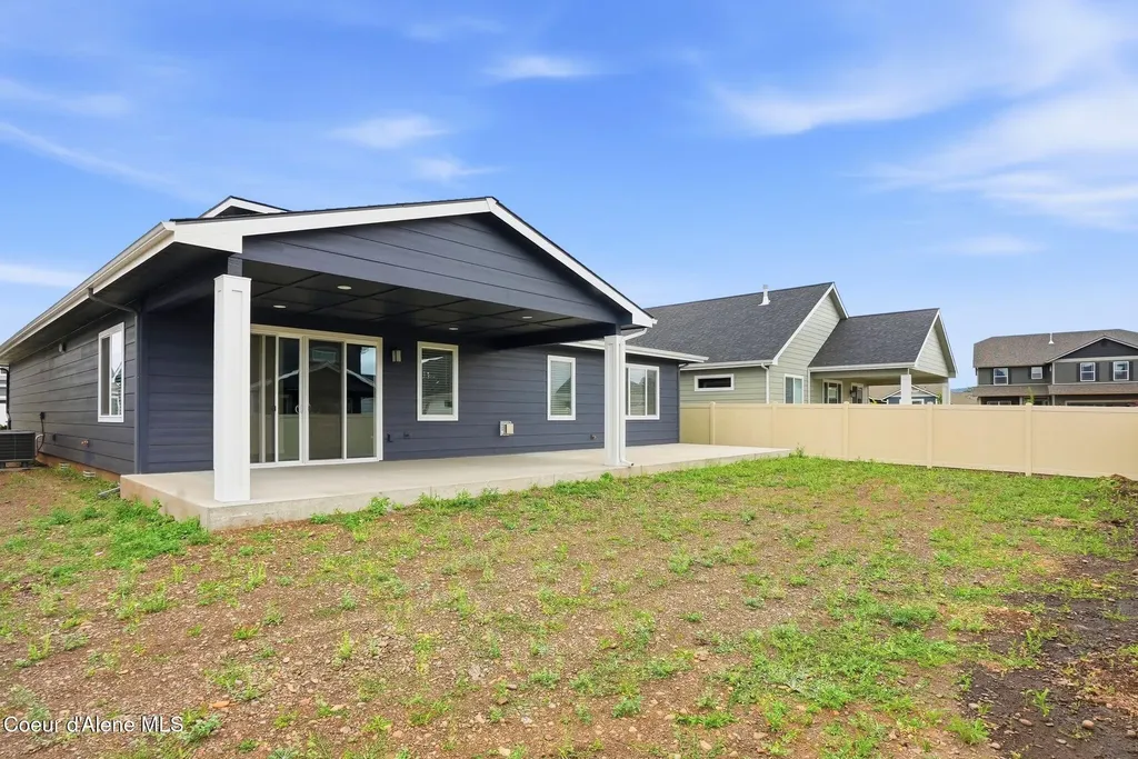 3283 N Segar Loop Post Falls ID 83854