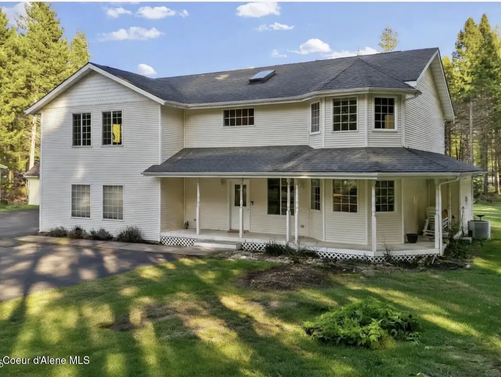 19850 N Gunning Road Rathdrum ID 83858
