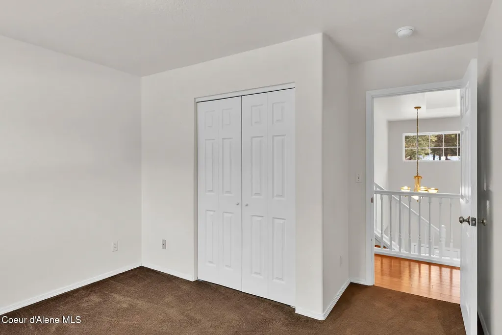 19850 N Gunning Road Rathdrum ID 83858