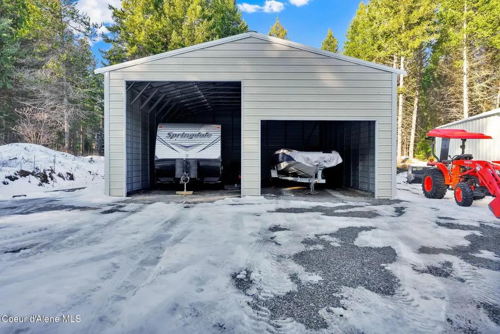 19850 N Gunning Road Rathdrum ID 83858