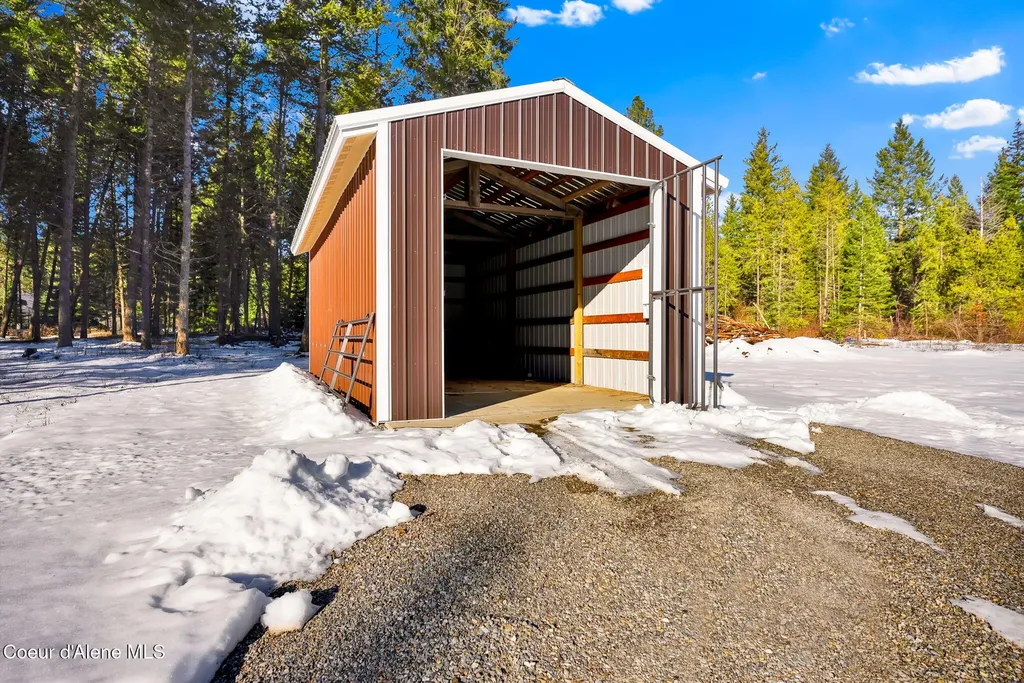 19850 N Gunning Road Rathdrum ID 83858