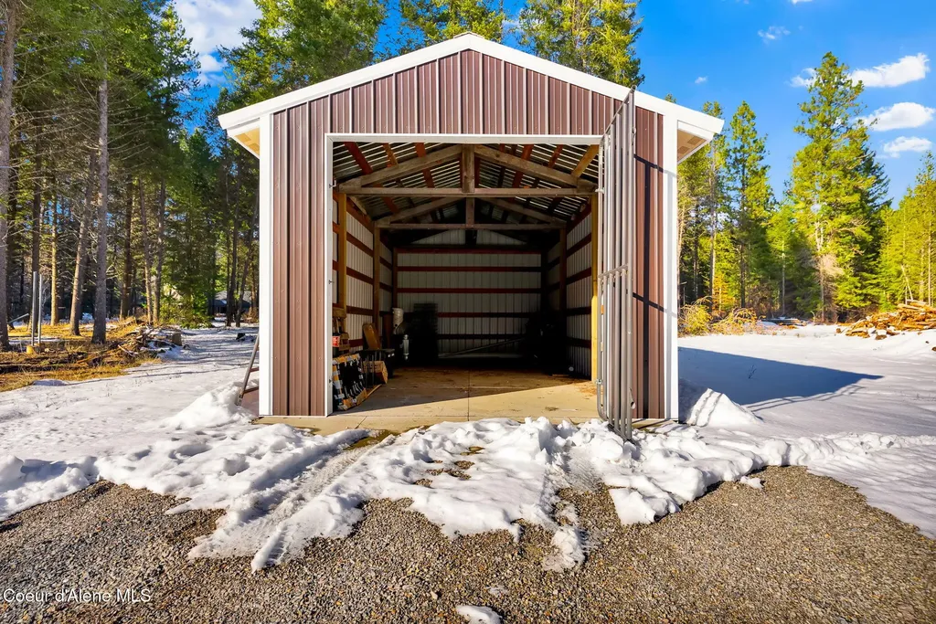 19850 N Gunning Road Rathdrum ID 83858