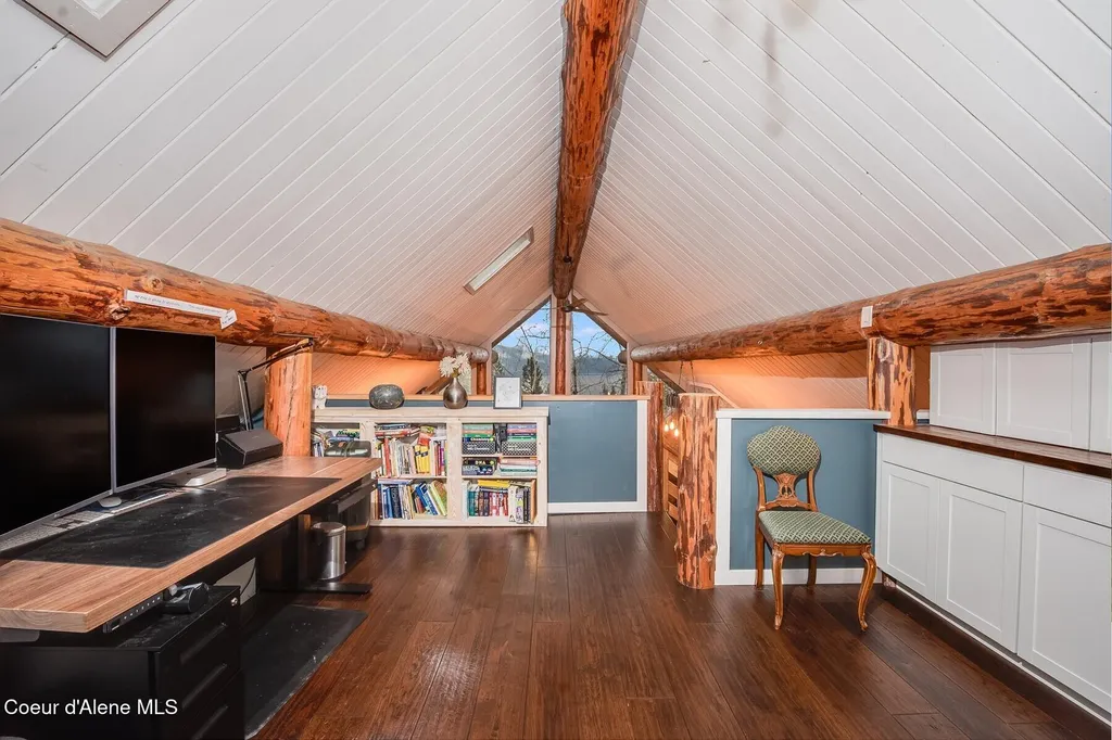 480 Sunnyside Ridge Road Sandpoint ID 83864