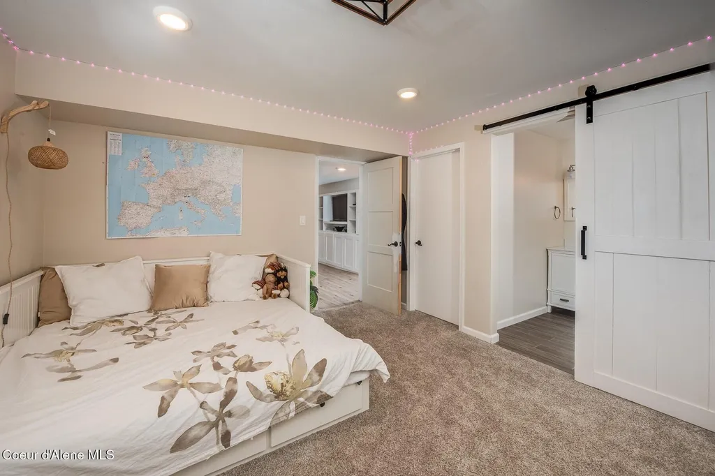 480 Sunnyside Ridge Road Sandpoint ID 83864