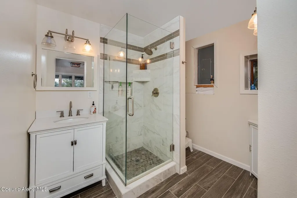 480 Sunnyside Ridge Road Sandpoint ID 83864