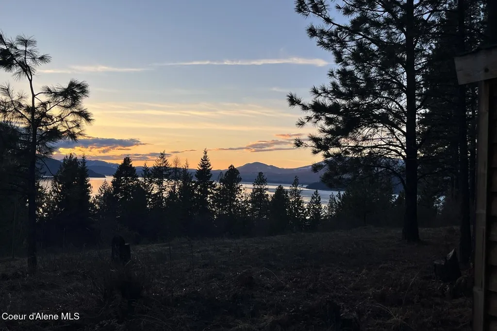 480 Sunnyside Ridge Road Sandpoint ID 83864