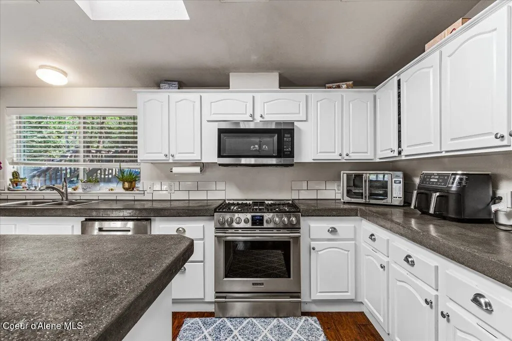 13075 S Shore Drive Cataldo ID 83810
