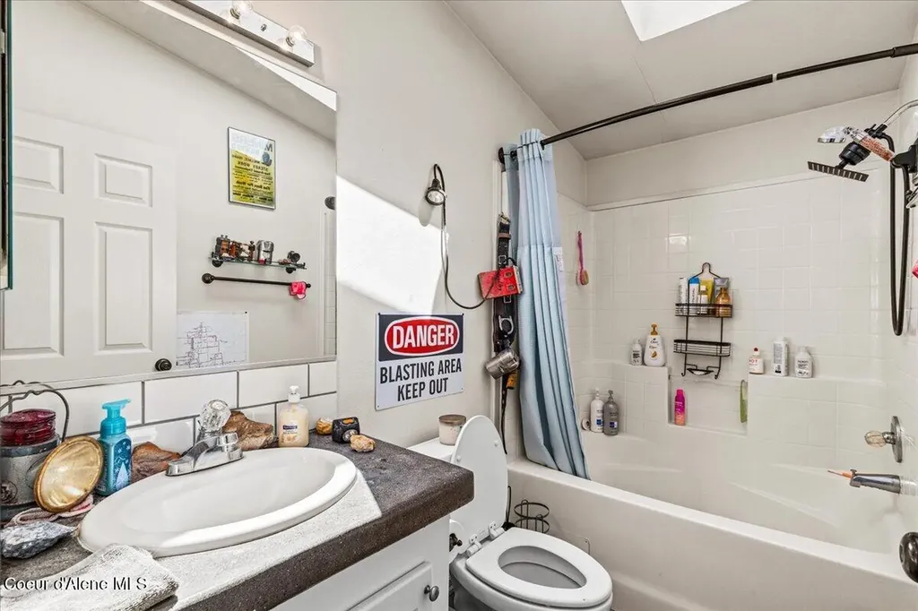 13075 S Shore Drive Cataldo ID 83810