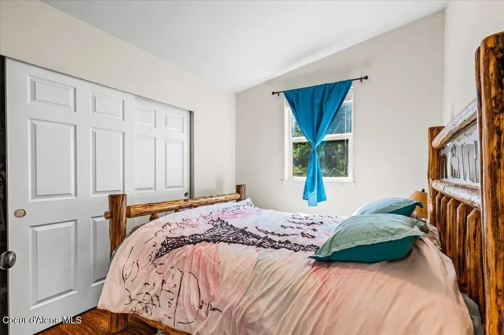 13075 S Shore Drive Cataldo ID 83810