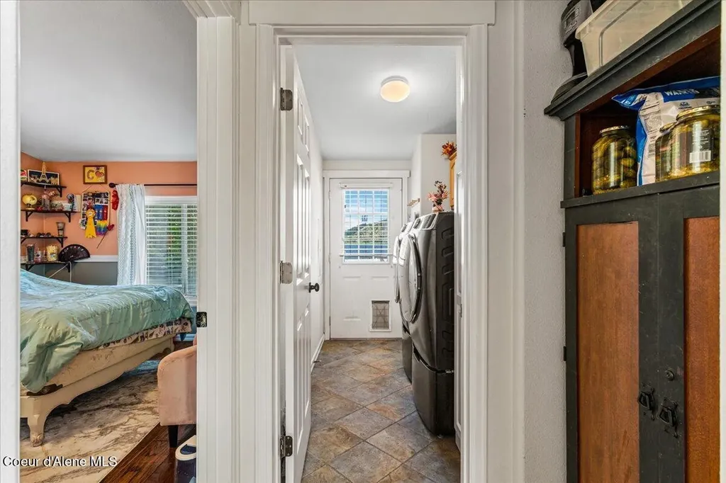 13075 S Shore Drive Cataldo ID 83810