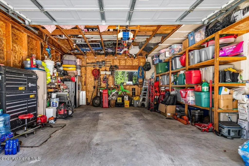 13075 S Shore Drive Cataldo ID 83810