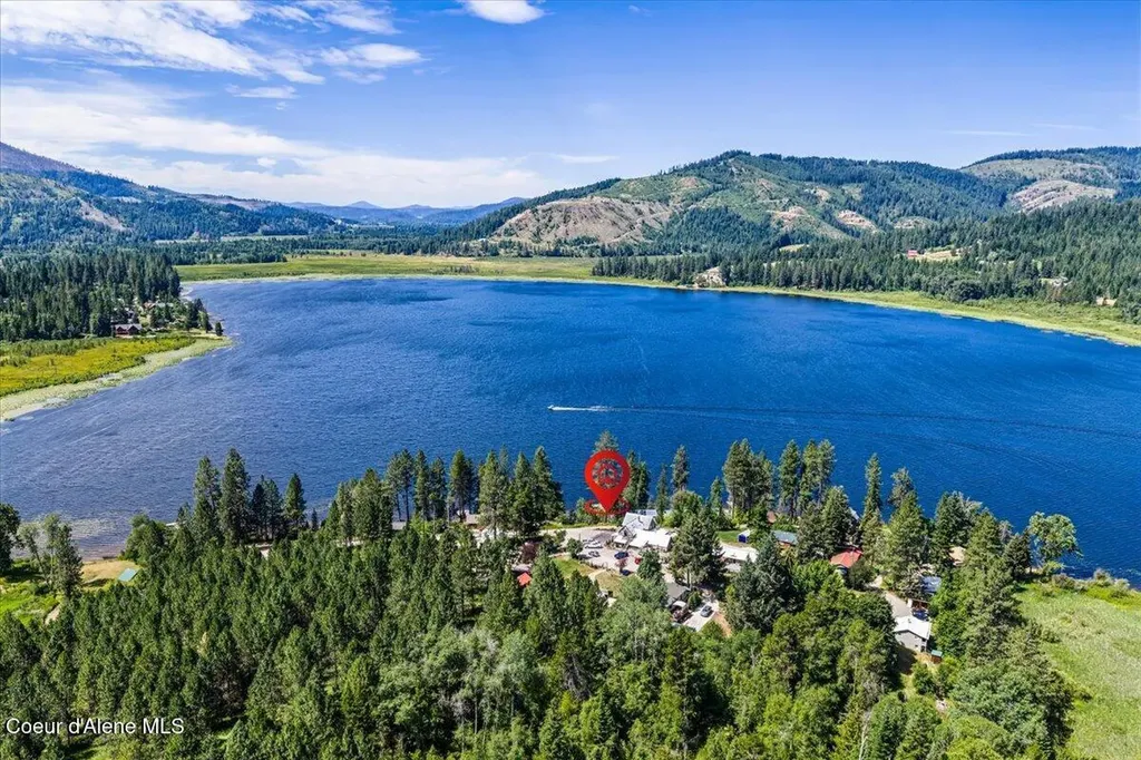 13075 S Shore Drive Cataldo ID 83810