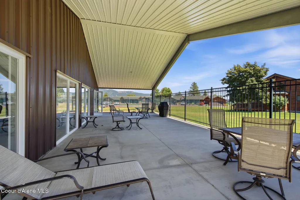 103A Chardonnay Drive Blanchard ID 83804
