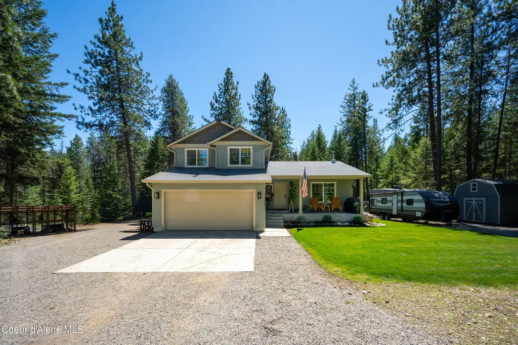 32127 N Hayden Drive Spirit Lake ID 83869