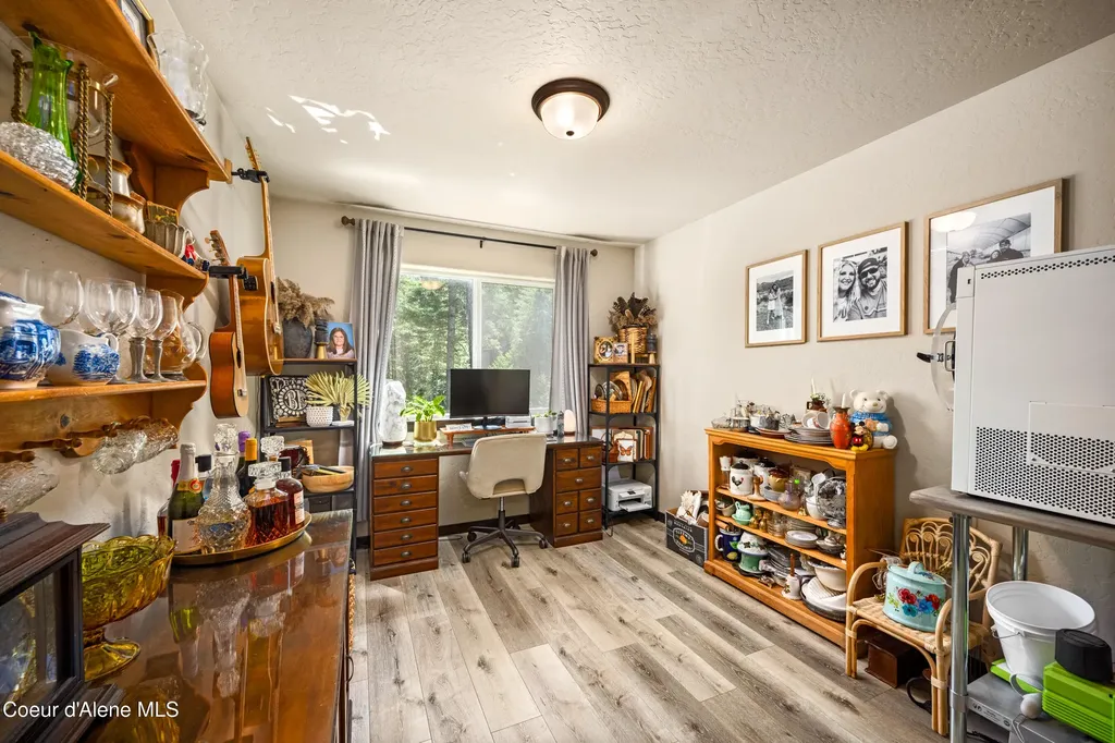 32127 N Hayden Drive Spirit Lake ID 83869