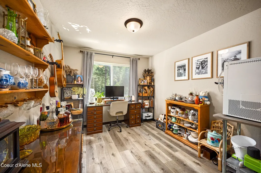 32127 N Hayden Drive Spirit Lake ID 83869