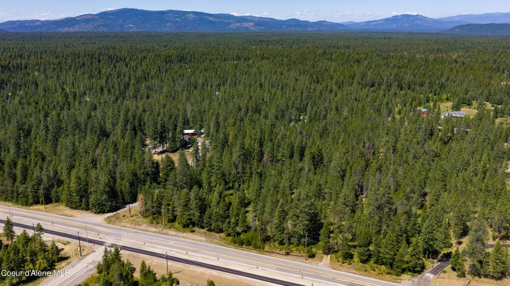 32127 N Hayden Drive Spirit Lake ID 83869