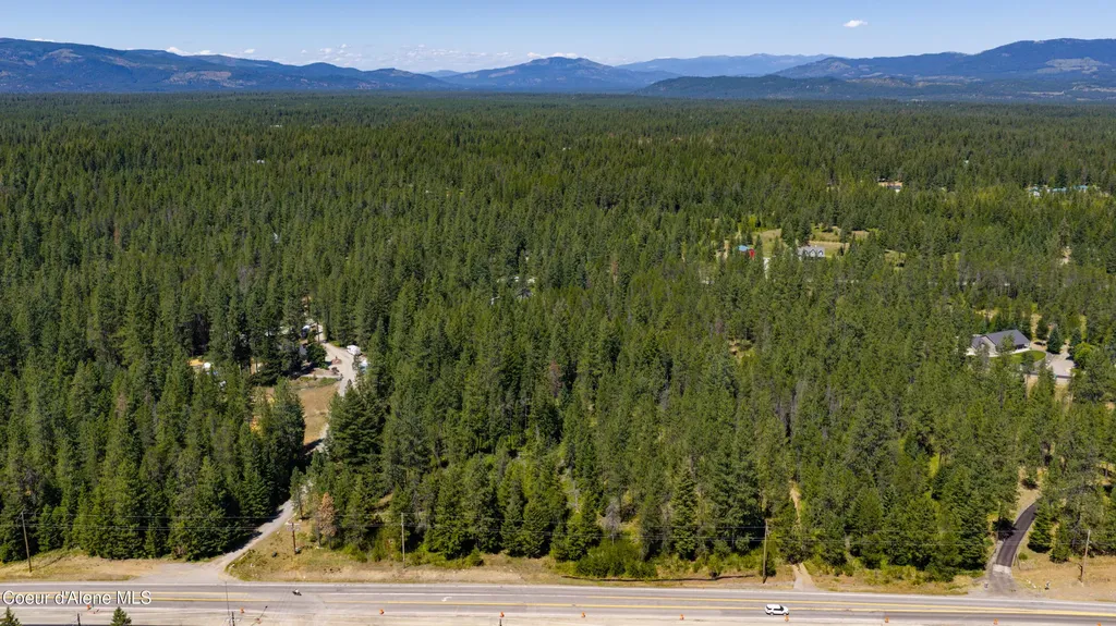 32127 N Hayden Drive Spirit Lake ID 83869