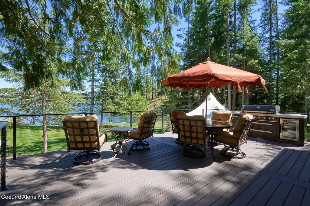 552 Loch Haven Sagle ID 83860