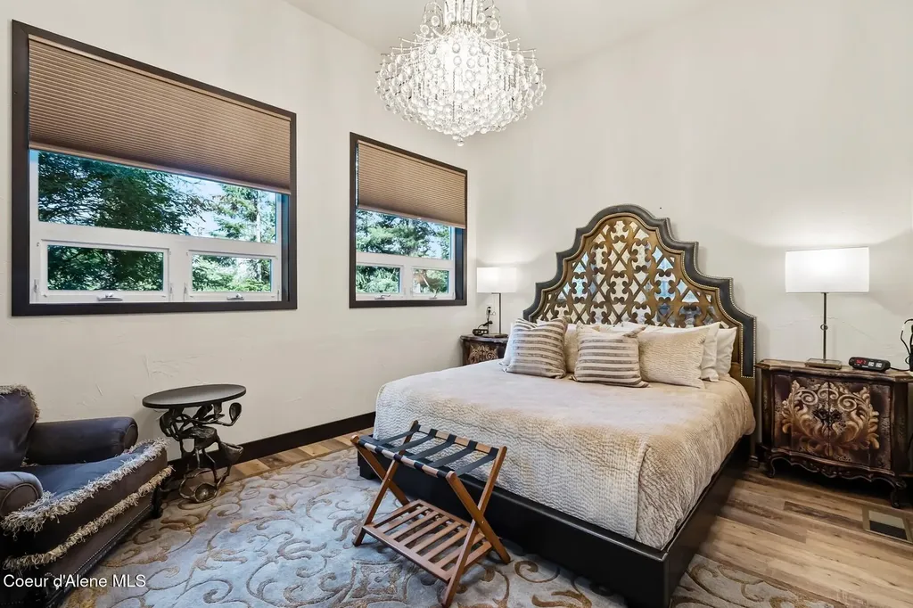 552 Loch Haven Sagle ID 83860