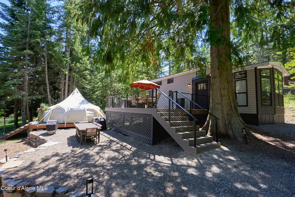 552 Loch Haven Sagle ID 83860