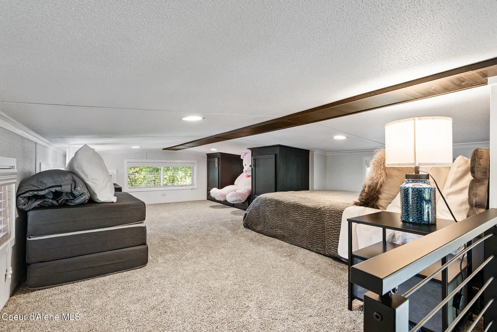 552 Loch Haven Sagle ID 83860