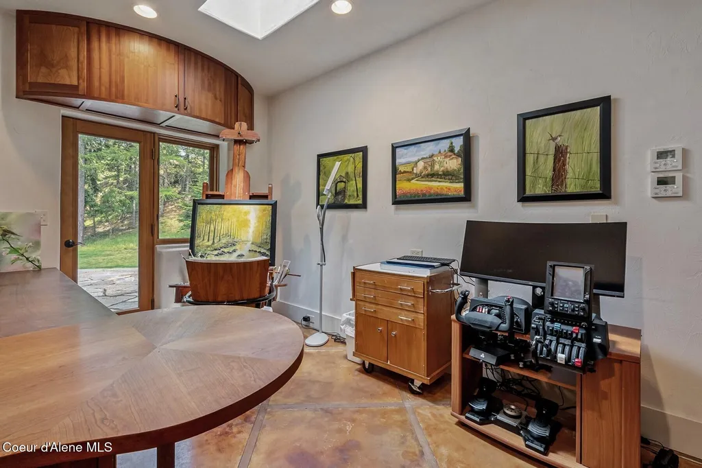 552 Loch Haven Sagle ID 83860