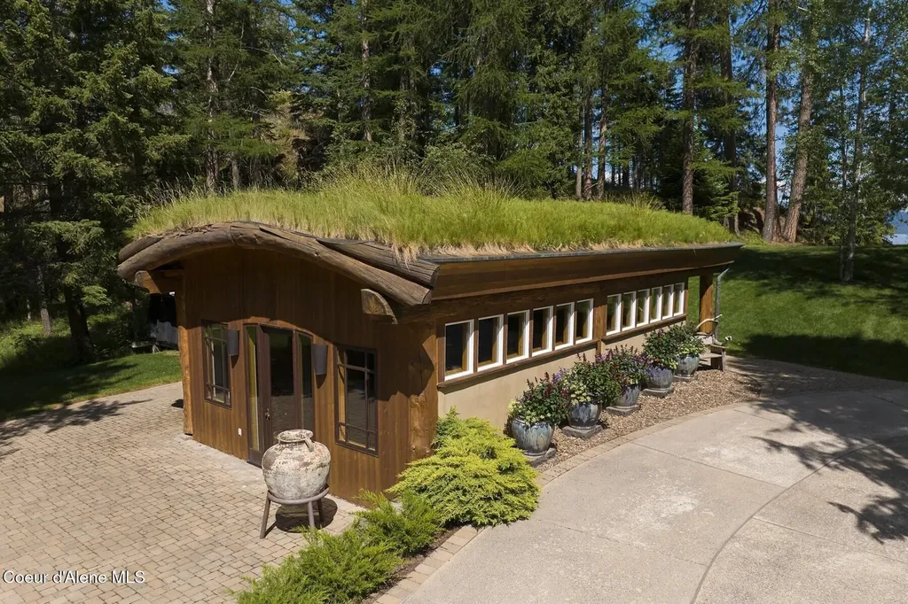 552 Loch Haven Sagle ID 83860