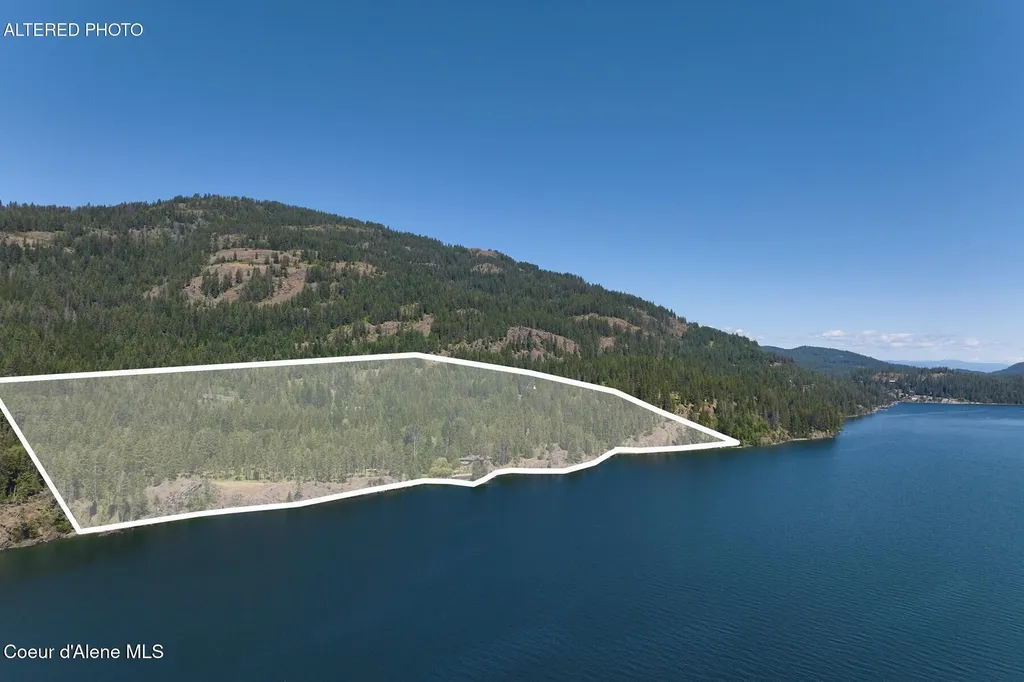 552 Loch Haven Sagle ID 83860