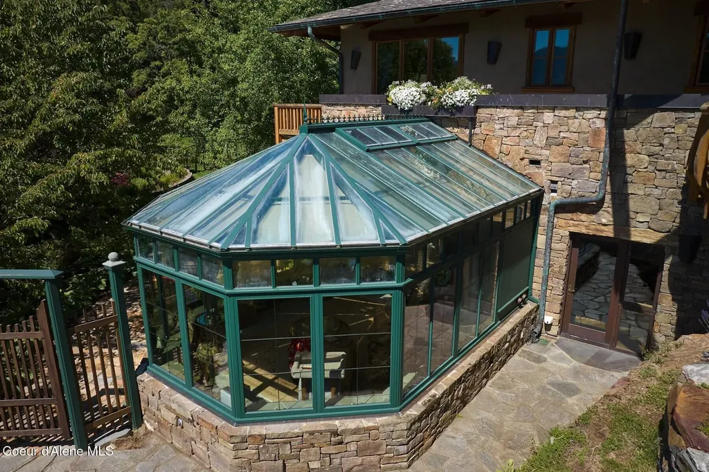 552 Loch Haven Sagle ID 83860