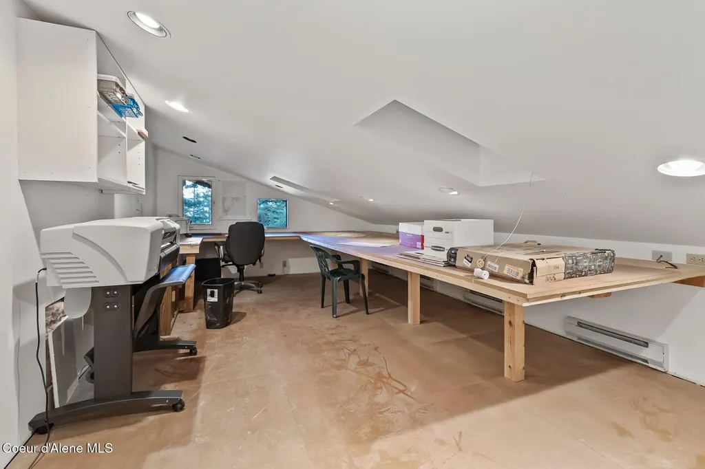 552 Loch Haven Sagle ID 83860