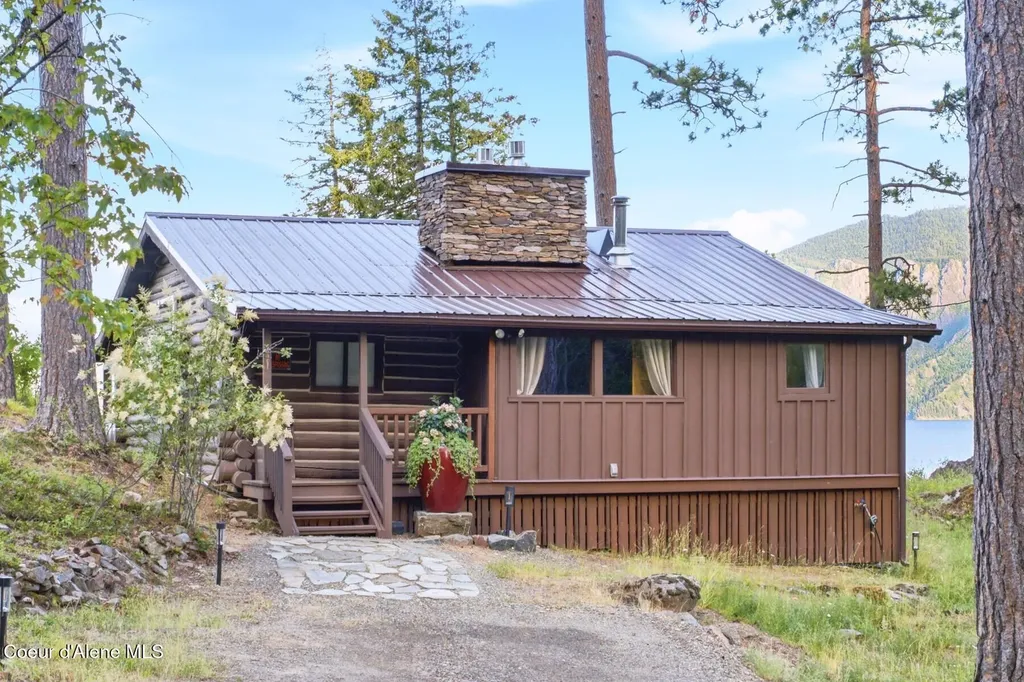 552 Loch Haven Sagle ID 83860