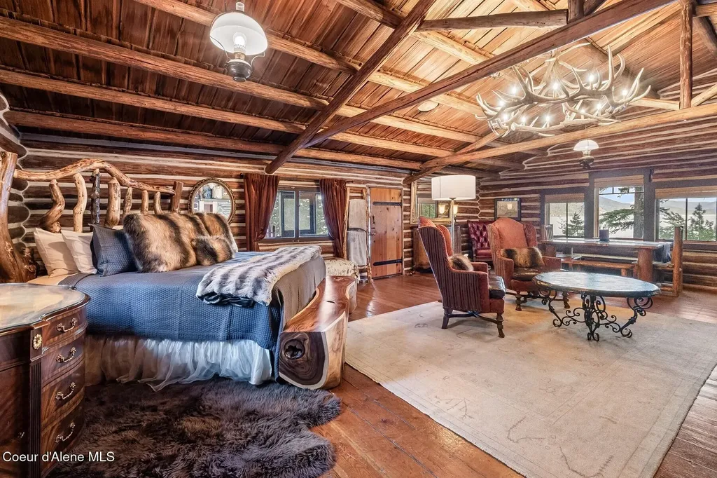 552 Loch Haven Sagle ID 83860