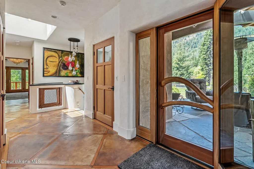 552 Loch Haven Sagle ID 83860