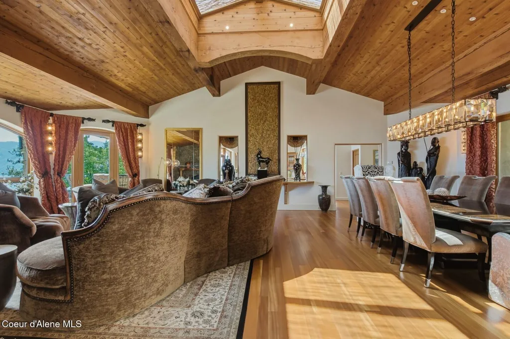 552 Loch Haven Sagle ID 83860