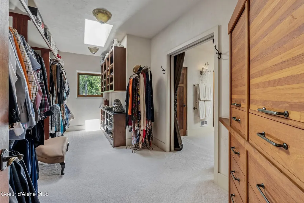 552 Loch Haven Sagle ID 83860