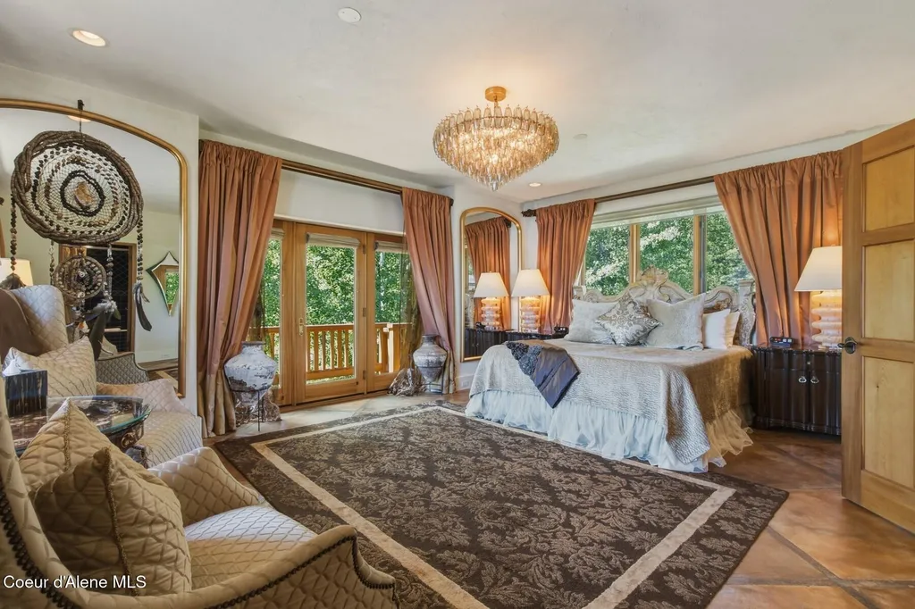 552 Loch Haven Sagle ID 83860