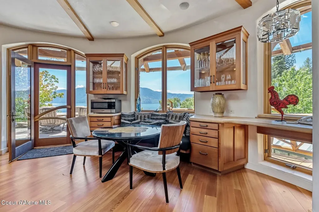 552 Loch Haven Sagle ID 83860