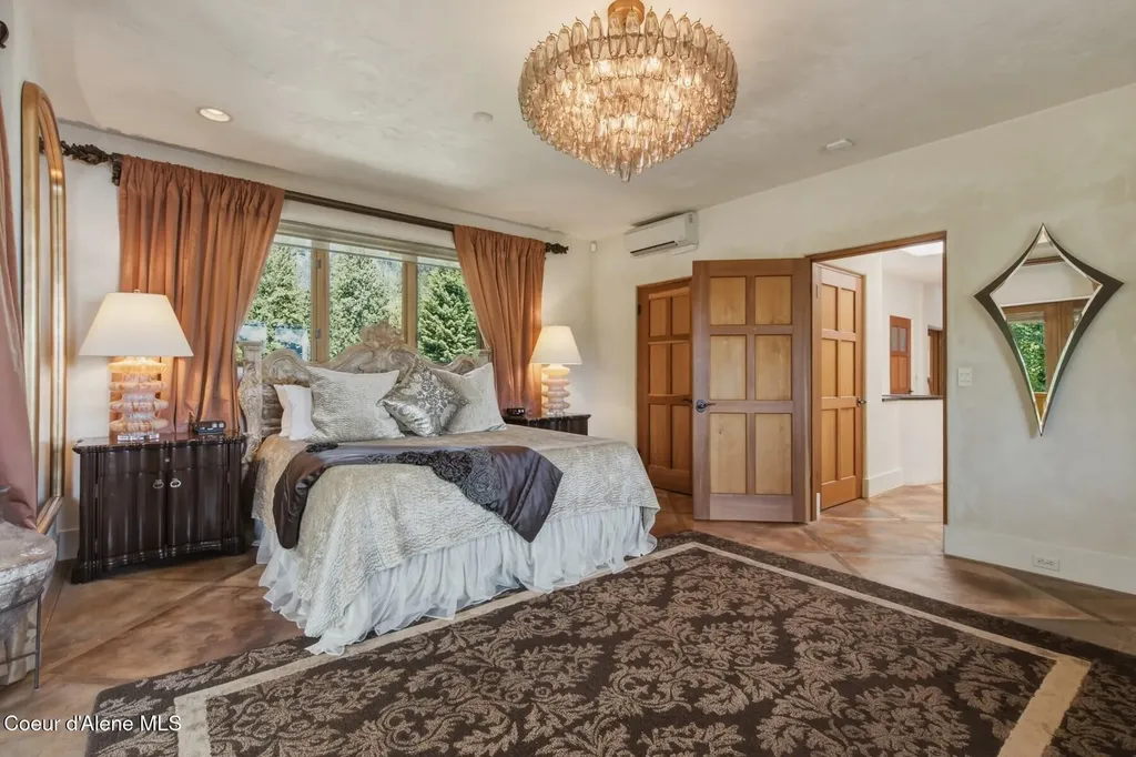 552 Loch Haven Sagle ID 83860