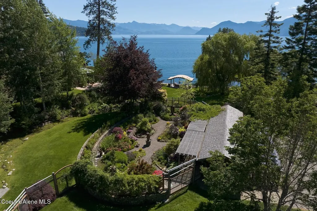 552 Loch Haven Sagle ID 83860