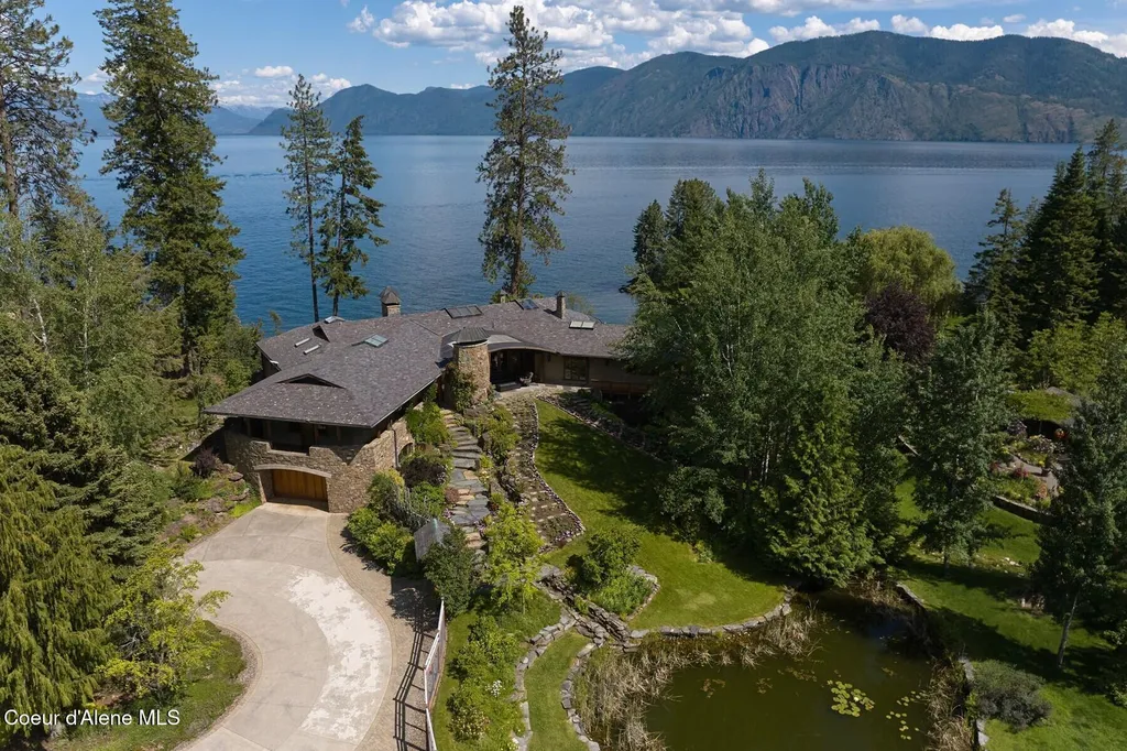 552 Loch Haven Sagle ID 83860
