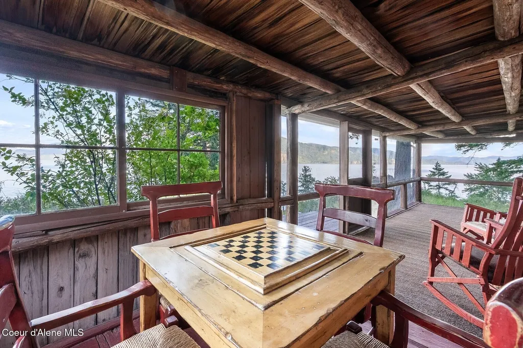552 Loch Haven Sagle ID 83860