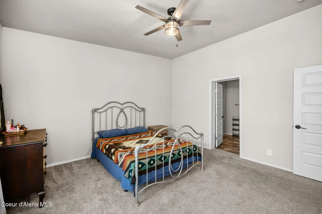1446 Sagle Creek Road Sagle ID 83860
