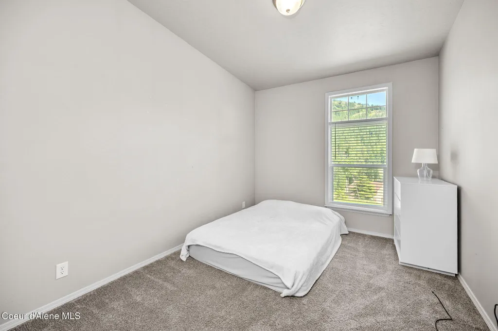 1446 Sagle Creek Road Sagle ID 83860