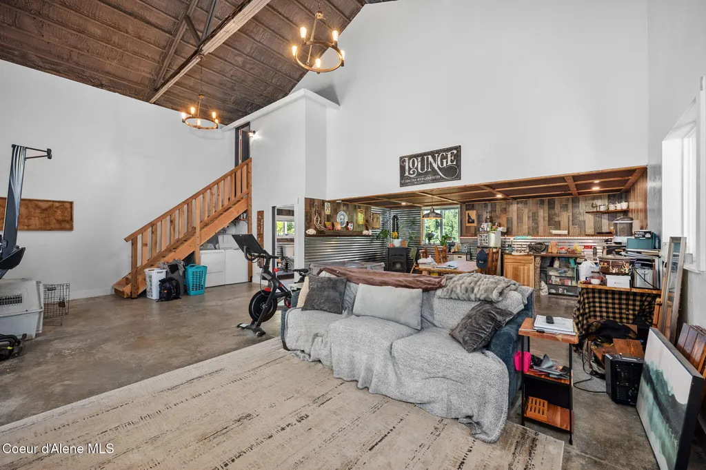 1446 Sagle Creek Road Sagle ID 83860