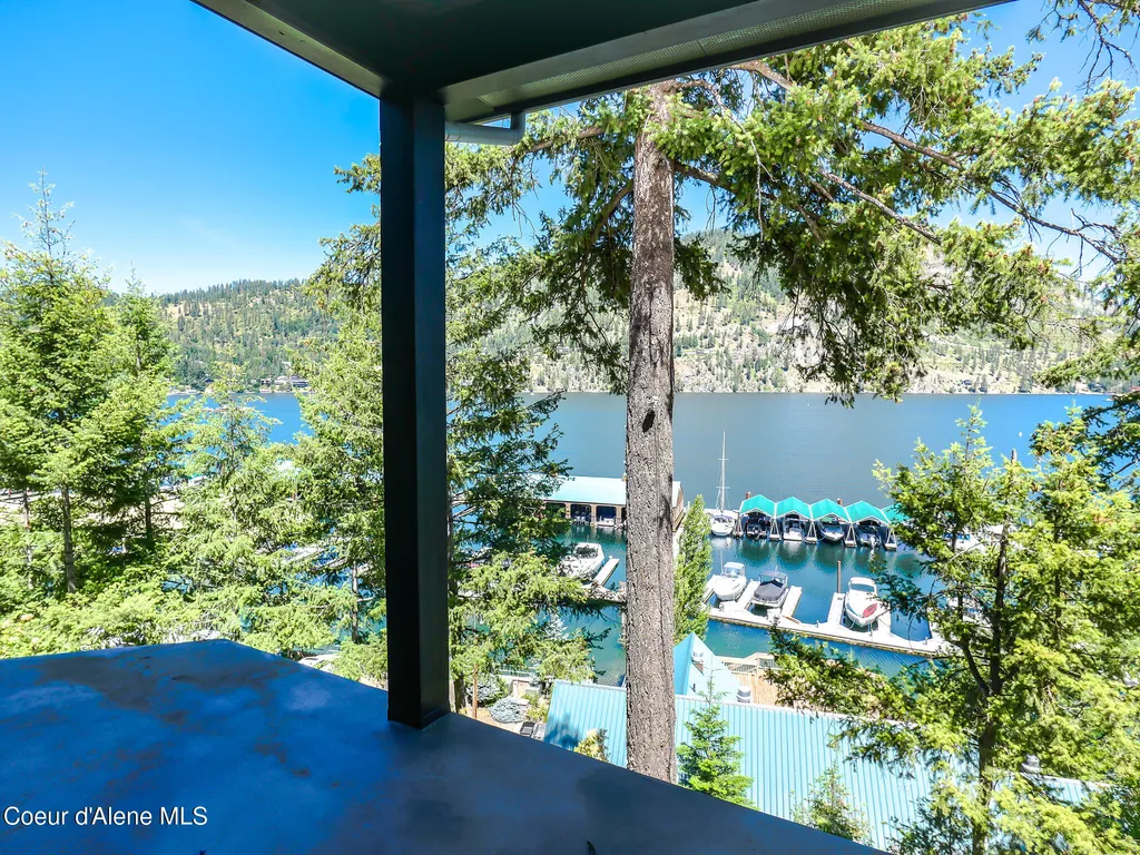 18050 E Mount Eagen Loop Bayview ID 83803