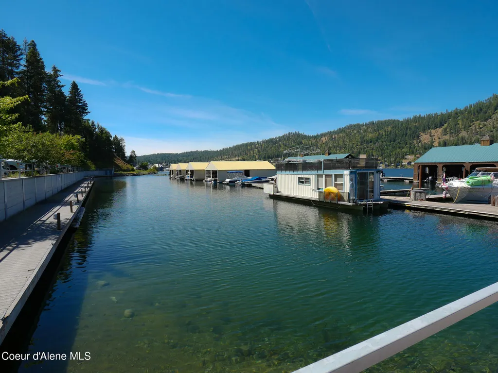 18050 E Mount Eagen Loop Bayview ID 83803