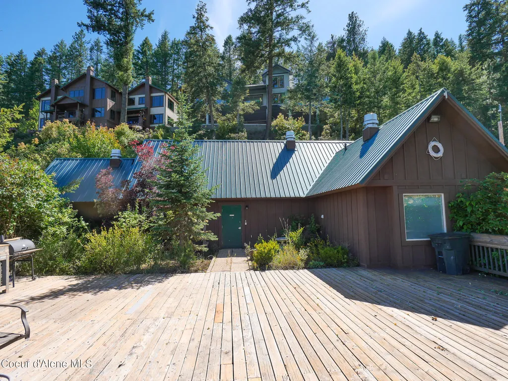 18050 E Mount Eagen Loop Bayview ID 83803